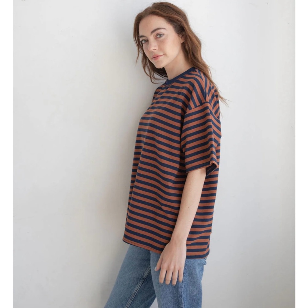 THINGS BETWEEN-Striped Top